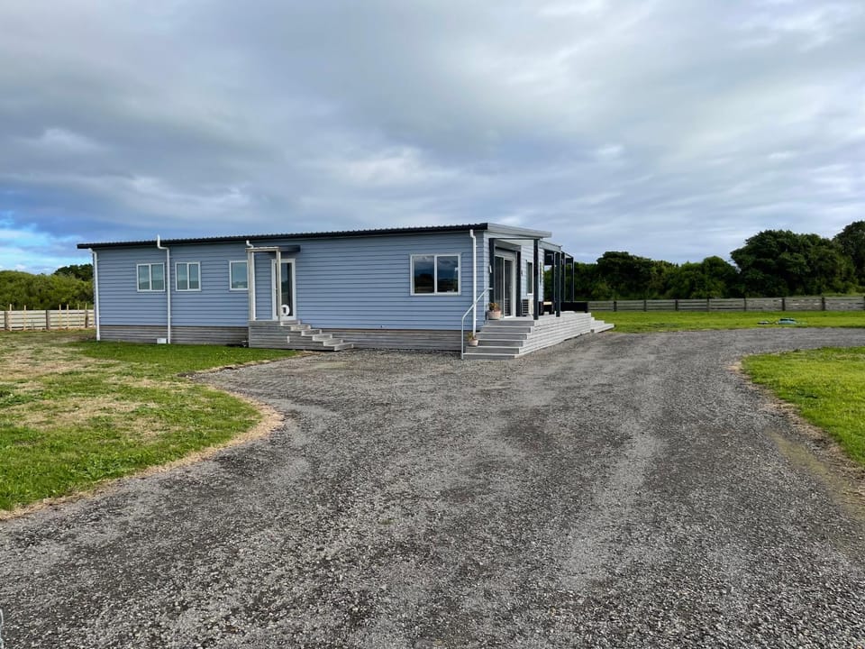 Property building, Street view