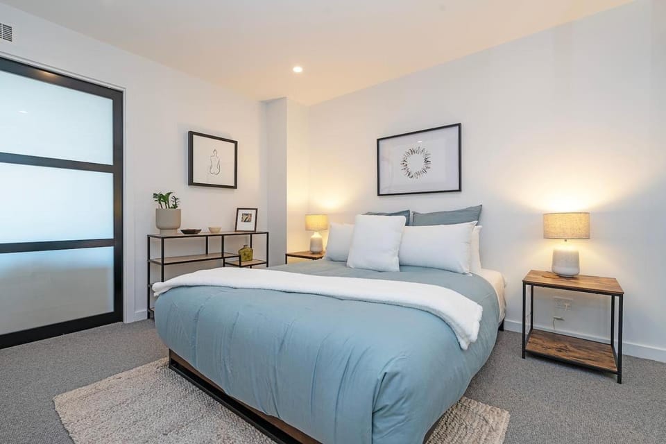 Bed, Other, Bedroom