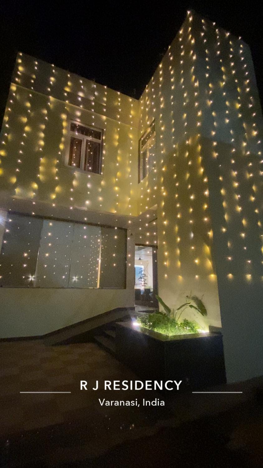 R J Residency Vacation rental in Varanasi