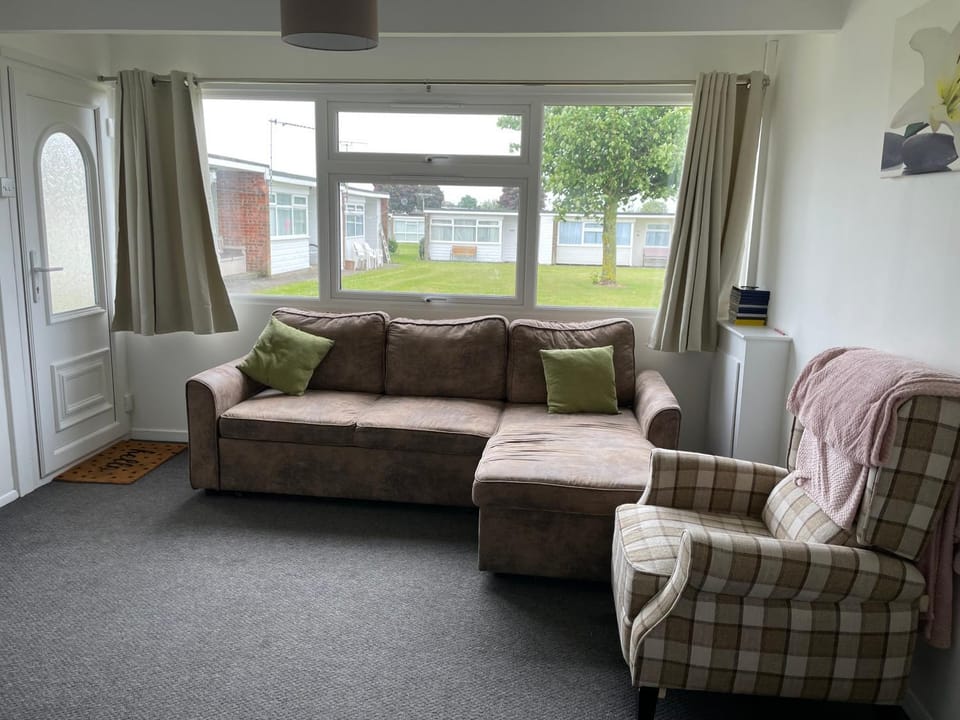 Two Bedroom Chalet Campground/ 
RV Resort in Hemsby