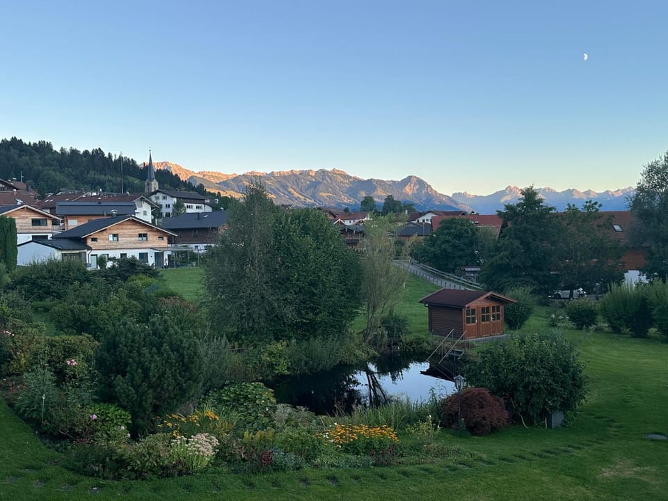 Natural landscape, Lake view, Mountain view