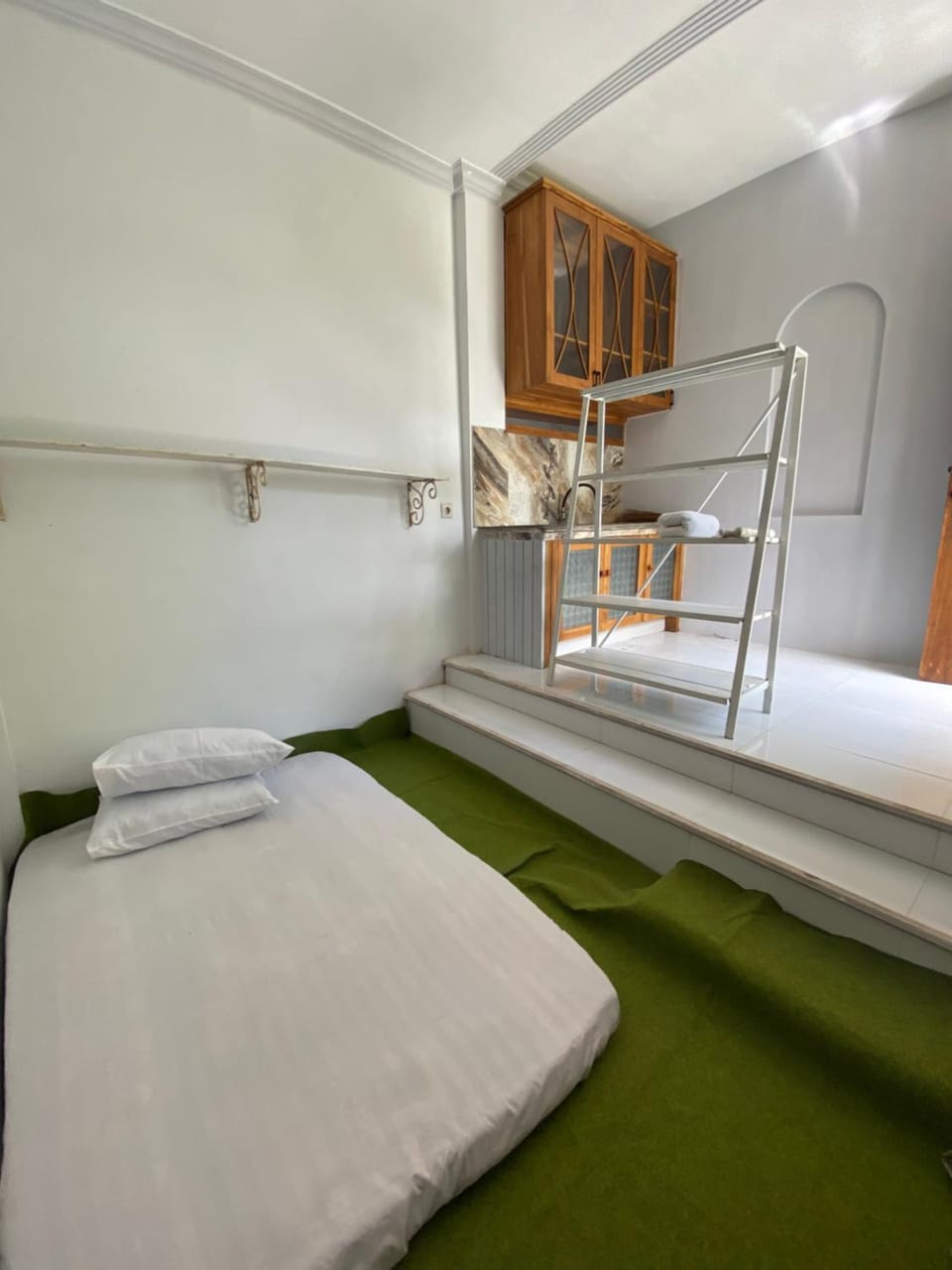 abneina pro homestay Bed and Breakfast in East Java