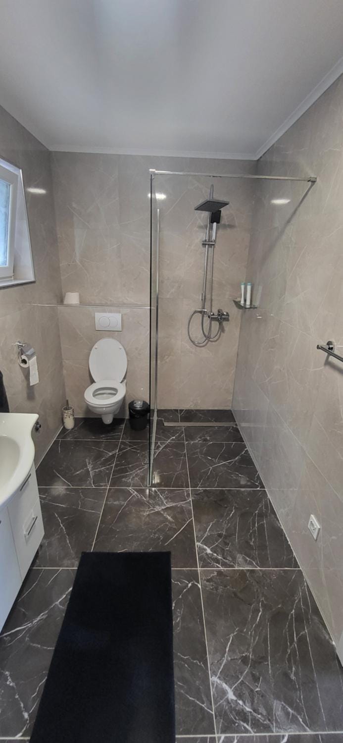 Shower, Toilet, Bathroom