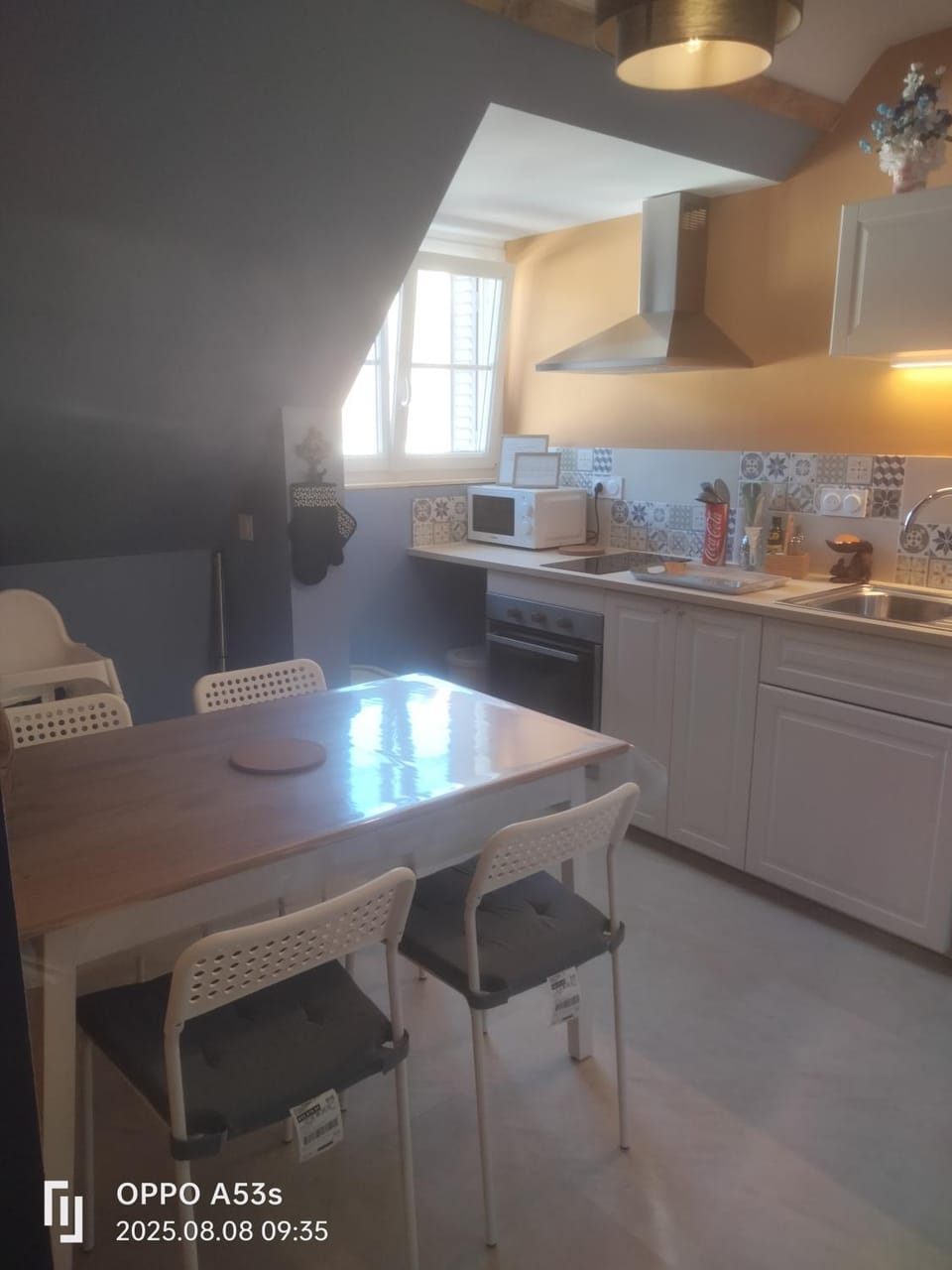 Kitchen or kitchenette, Dining area, dishwasher, pet friendly, stove, toaster