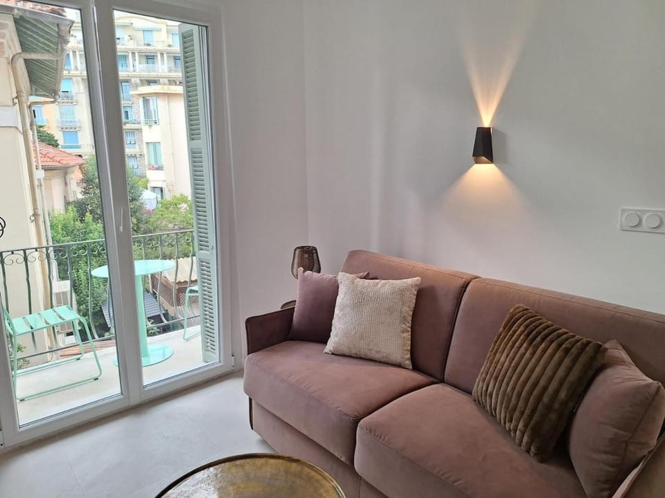 Arty & Chic à Nice Apartment in Nice