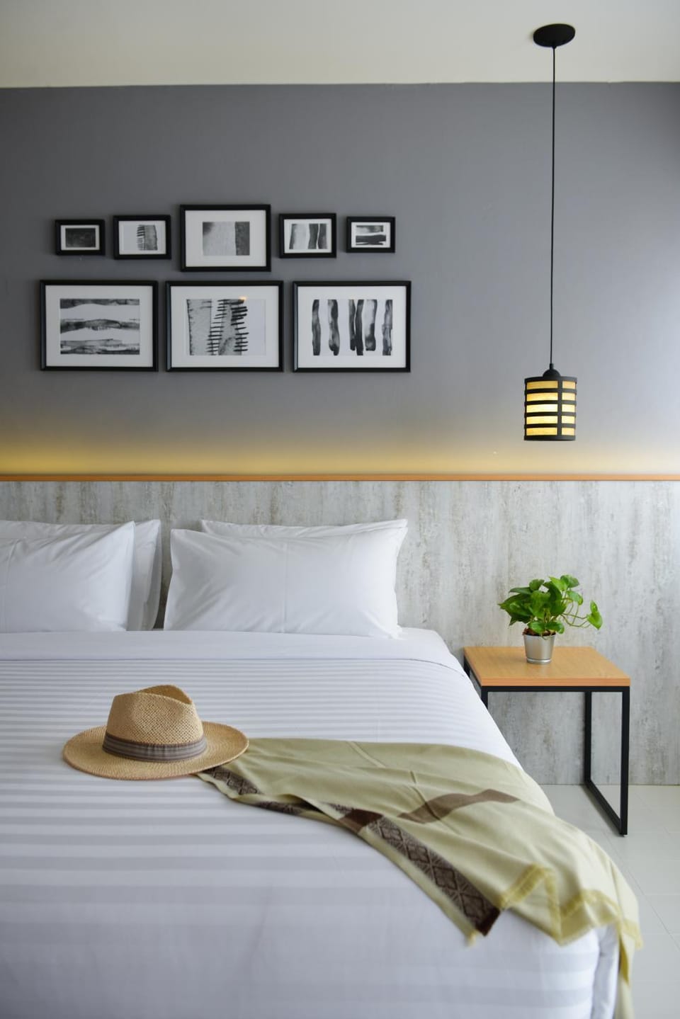 Bed, Decorative detail