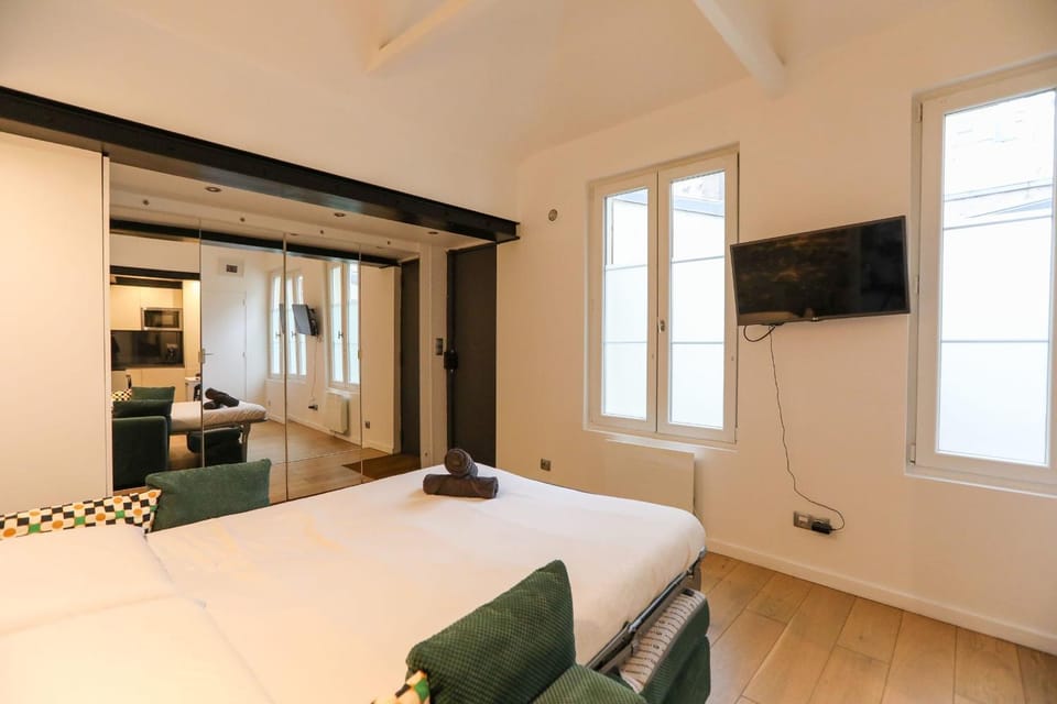 Charming studio in the 17th ideal for 2 Apartment in Paris