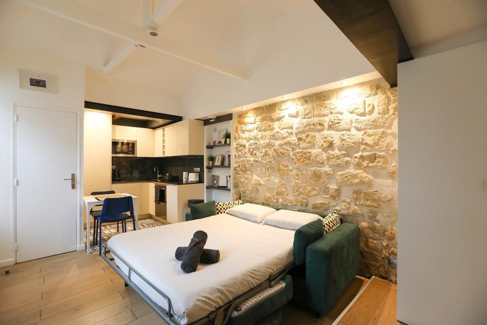 Charming studio in the 17th ideal for 2 Apartment in Paris