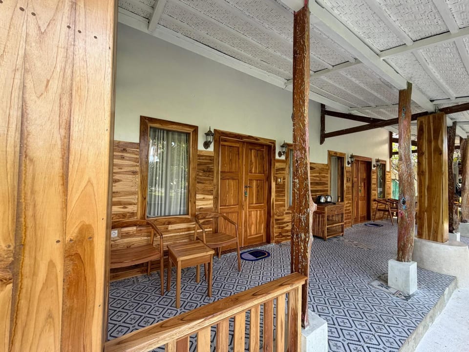 Segar Village Bed and Breakfast in Pemenang