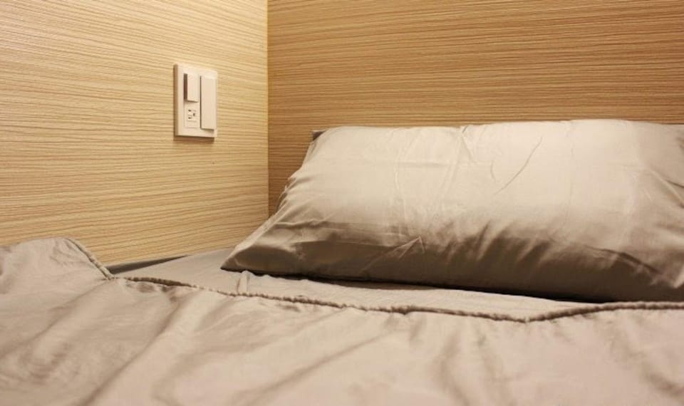 Bed, Decorative detail, bunk bed