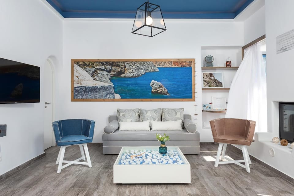 TV and multimedia, Living room, Seating area