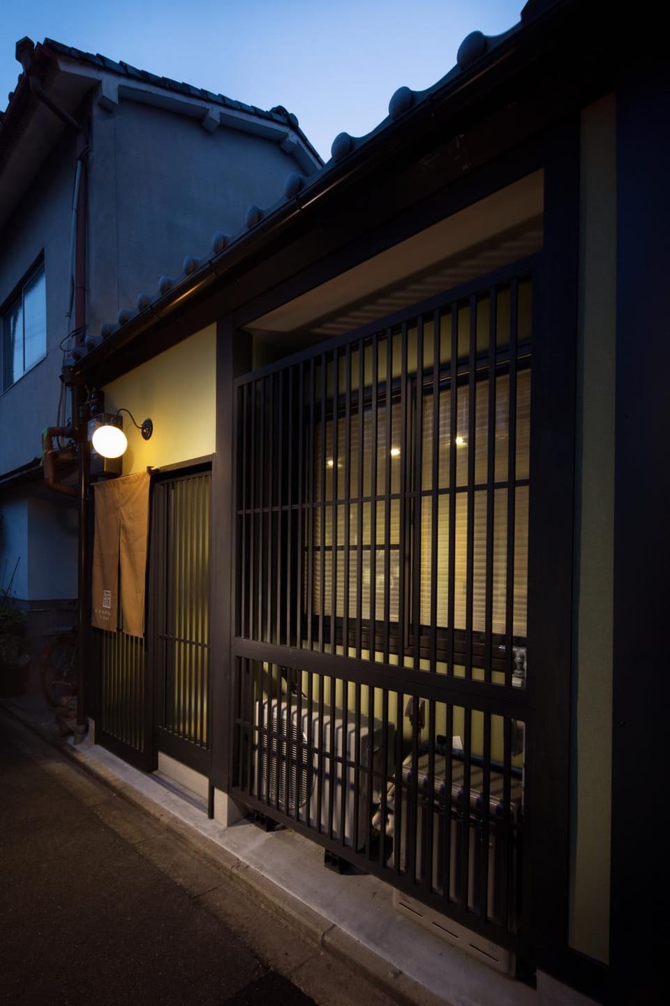 Property building, Night