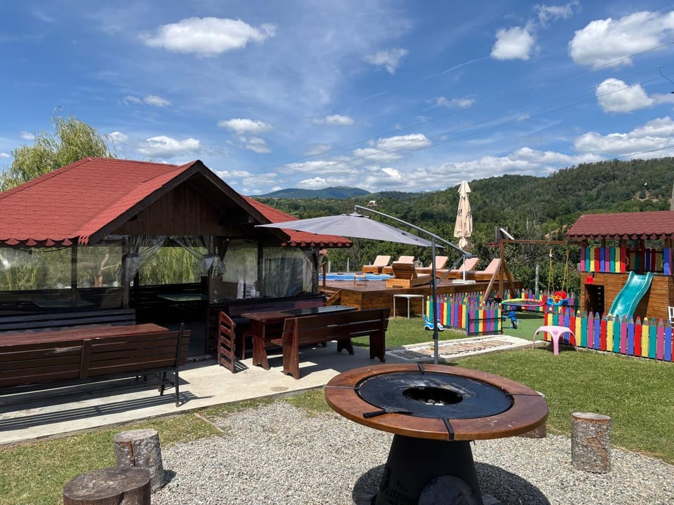 Casa de vacanta Madalina Bed and Breakfast in Romania