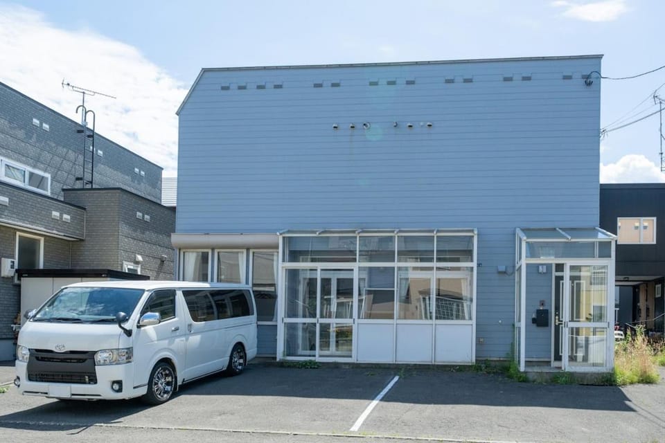 Hassamu House House in Sapporo