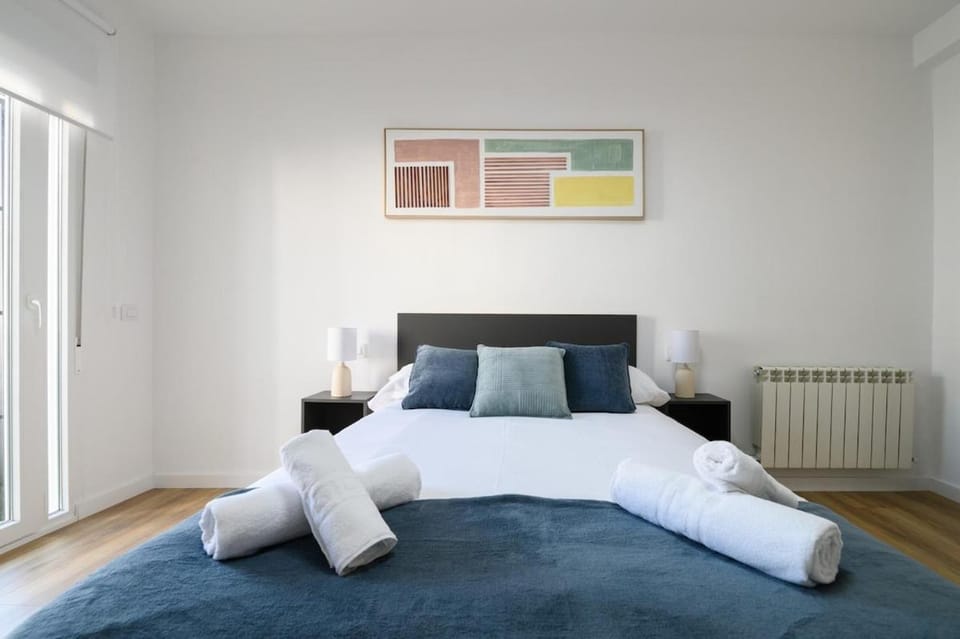 APT-Inside the Wall-Family,Games,Relax,History Apartment in Ávila‎