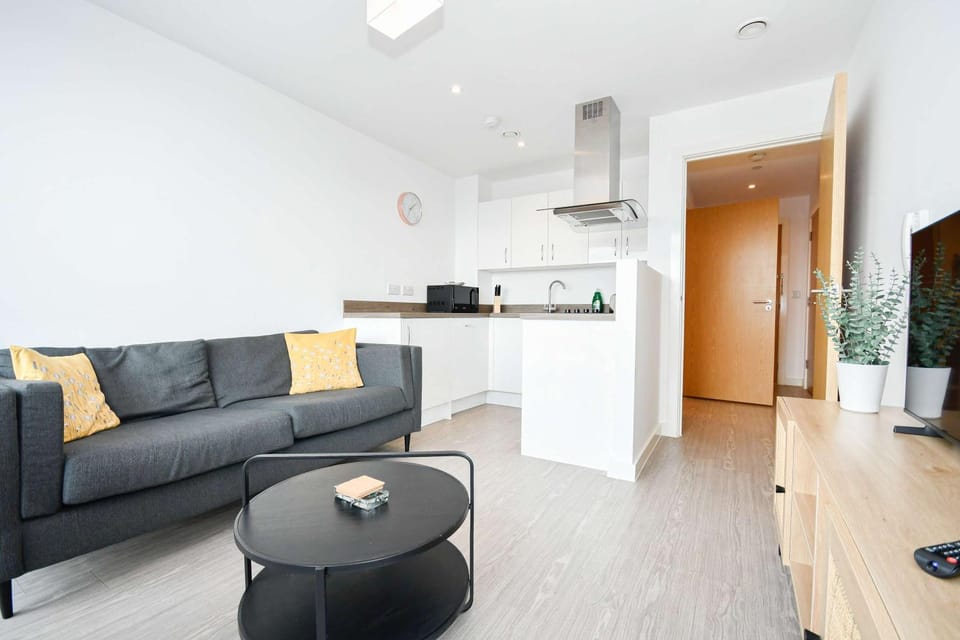 Modern 1 Bed Apartment with Views in Manchester Apartment in Salford