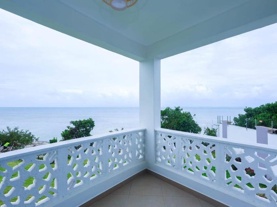 Balcony/Terrace, Balcony/Terrace