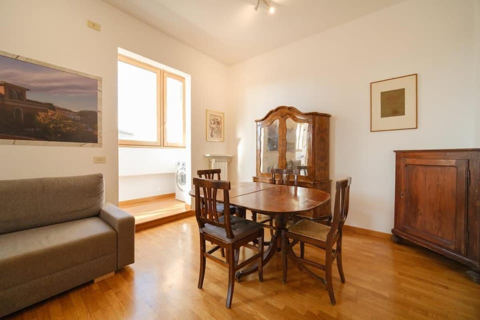 Gian's Trevi BuddyRent Apartment in Rome