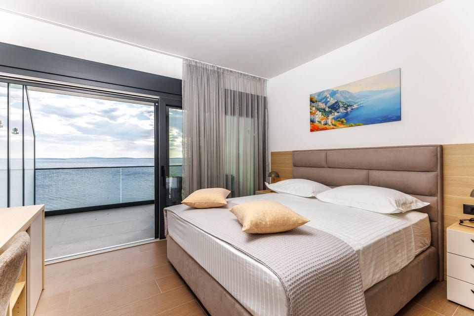 Stella Maris Beach Apartment hotel in Podstrana