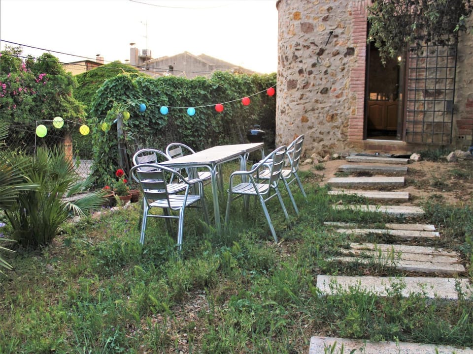 Garden, Balcony/Terrace