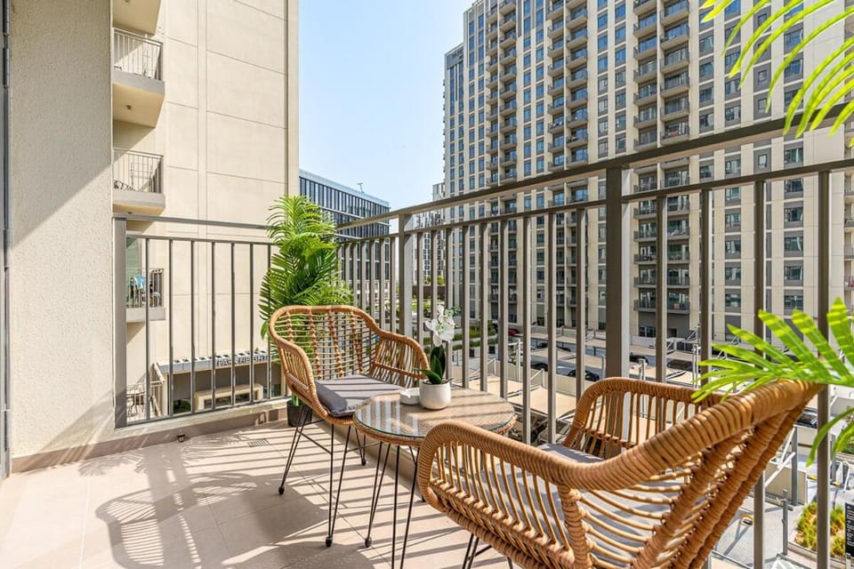 Radiant 2BR APT near Dubai Hills Park & Golf Club Apartment in Dubai