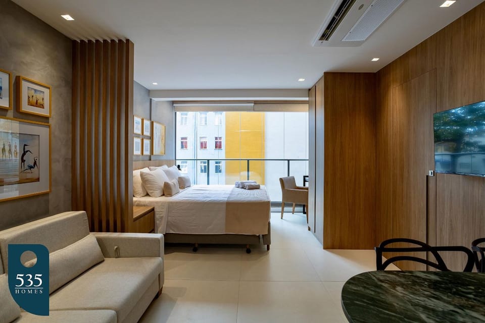 Living room, Bedroom