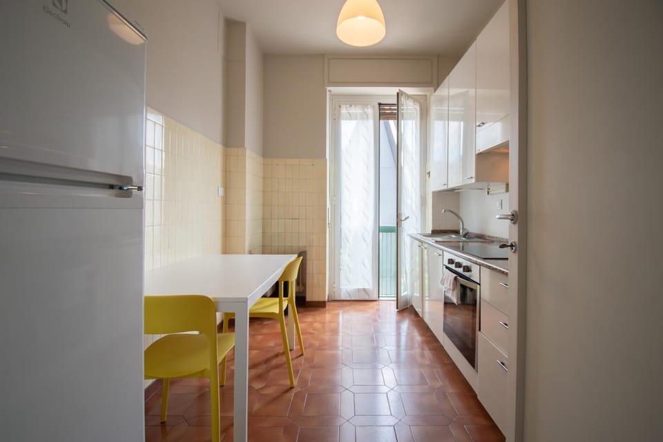 dishwasher, oven, kitchen