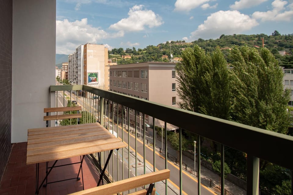 View (from property/room), Balcony/Terrace