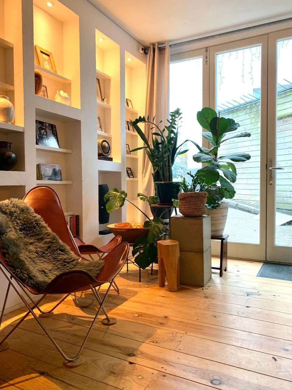 Lounge or bar