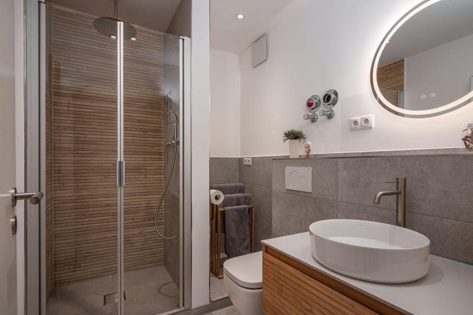 Shower, Bathroom, towels, towels