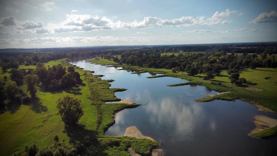 Nearby landmark, Day, Natural landscape, Bird's eye view, Fishing, Canoeing, Hiking, River view, River view