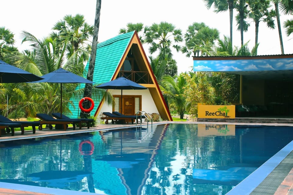 Property building, Pool view, Swimming pool