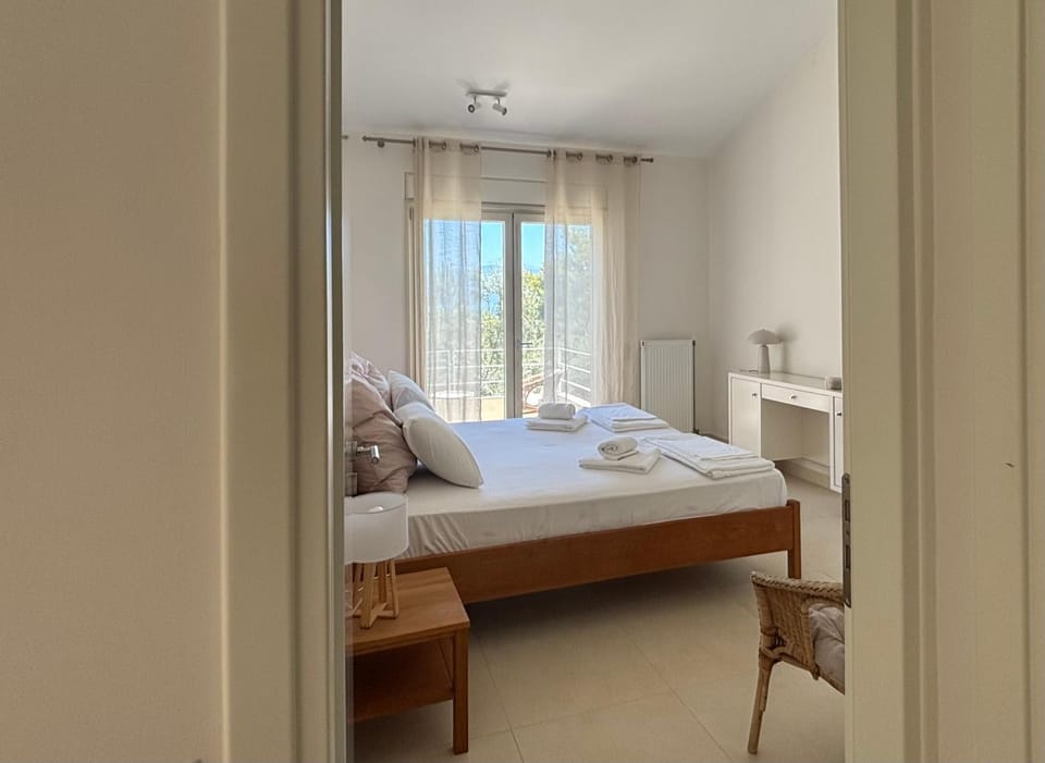 Ktima Bird Paradise Villa in Greece