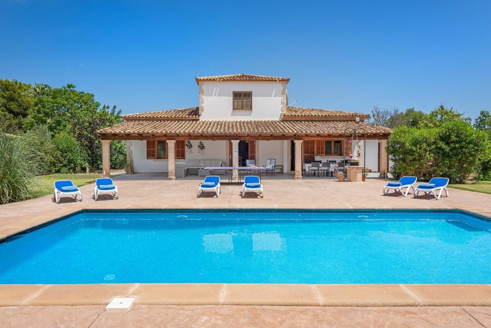 Villa Orquidea Villa in Raiguer