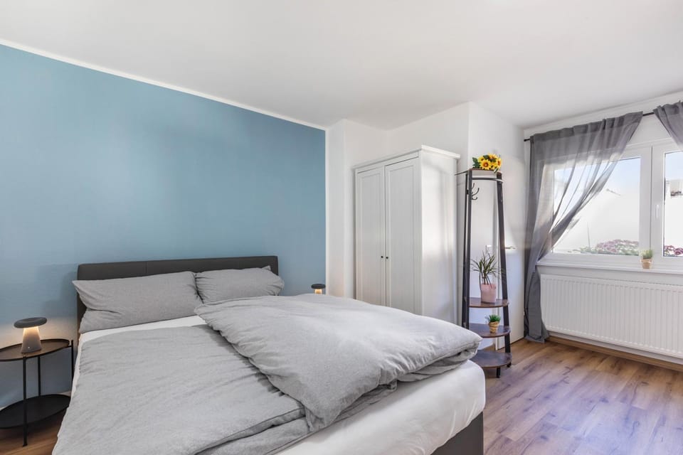 Living room, Bedroom