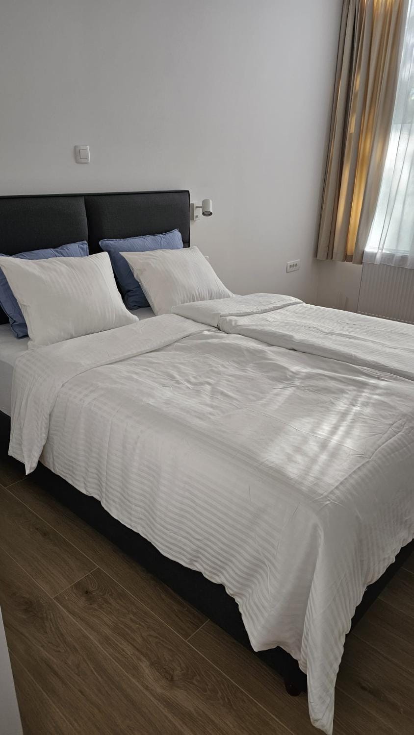 Memento Ljubljana Apartments with Private Bathrooms & Shared Kitchen Apartment in Ljubljana