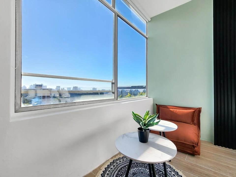 Day, Natural landscape, View (from property/room), Balcony/Terrace, Living room, Seating area
