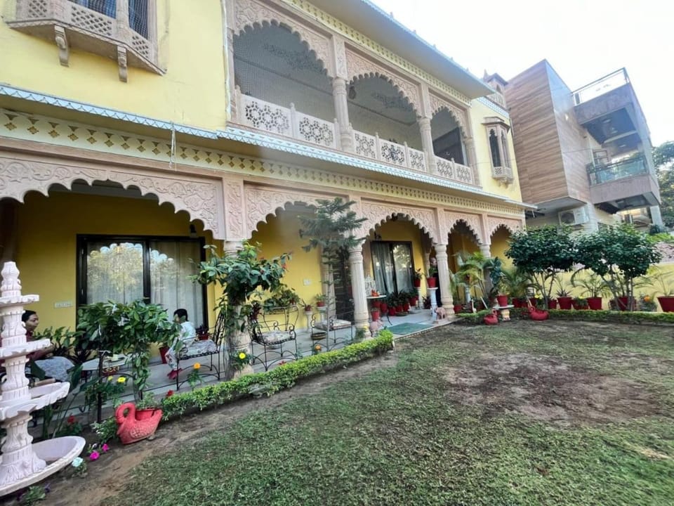 Property building, Garden, Seating area