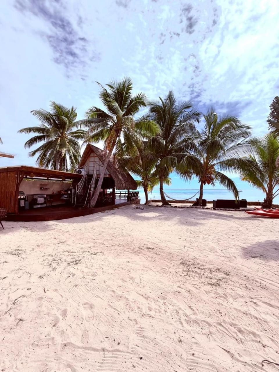 GAIA BEACH AND LAGOON - At Tiahura place House in Moorea-Maiao