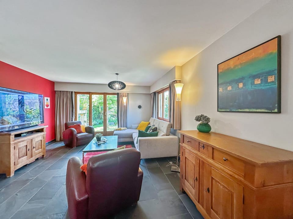 Communal lounge/ TV room, Living room