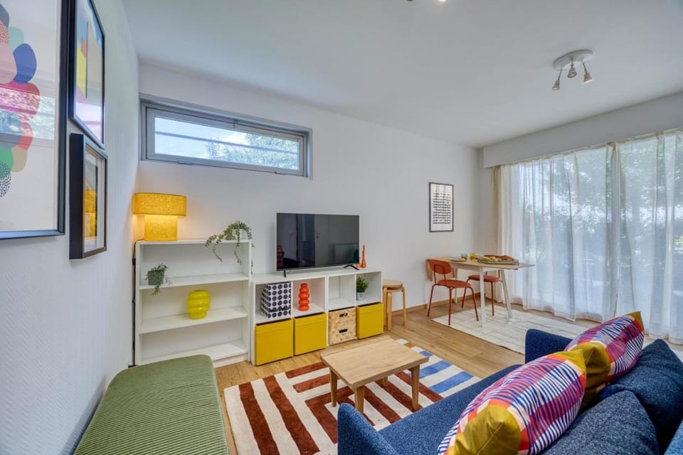 Garden & Central - Near United Nation - Geneva - CERN Apartment in Canton of Geneva