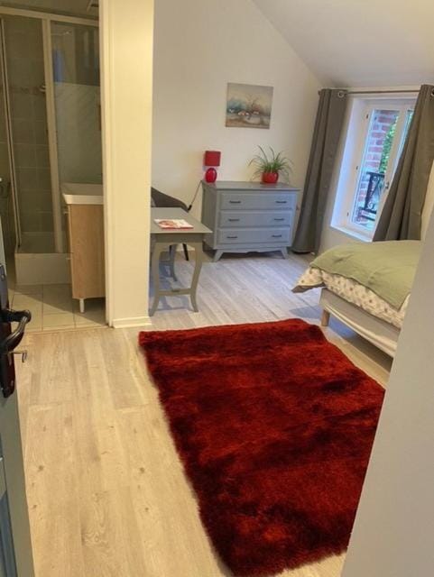 gite 4 chambres avec salle de douche et WC privative Apartment in Hauts-de-France