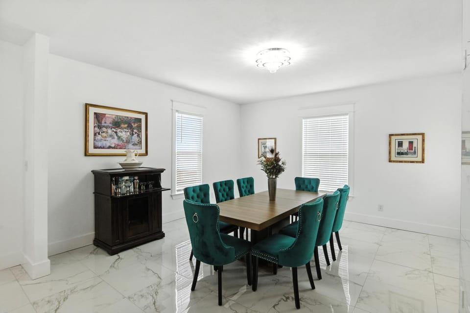 Historic Elegance in the Heart of Elizabeth City home House in Elizabeth City