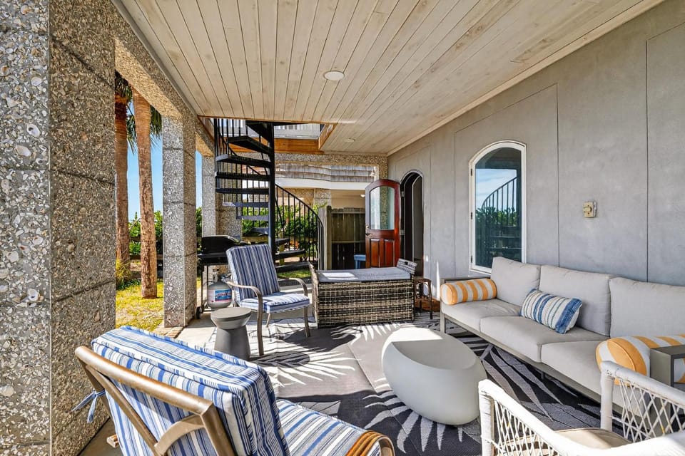 Shasta's On The Beach House in Saint Simons Island