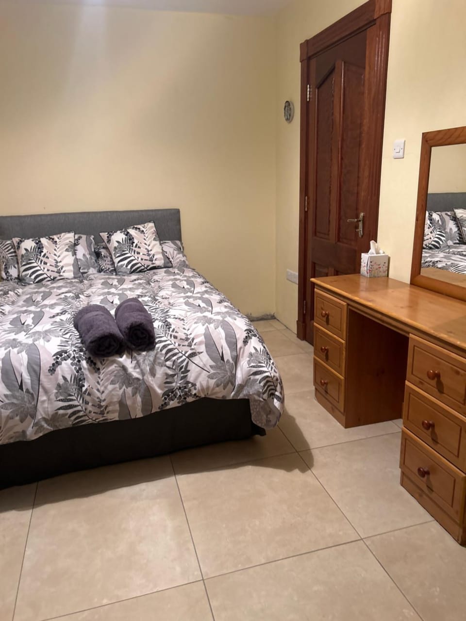Bed, Photo of the whole room