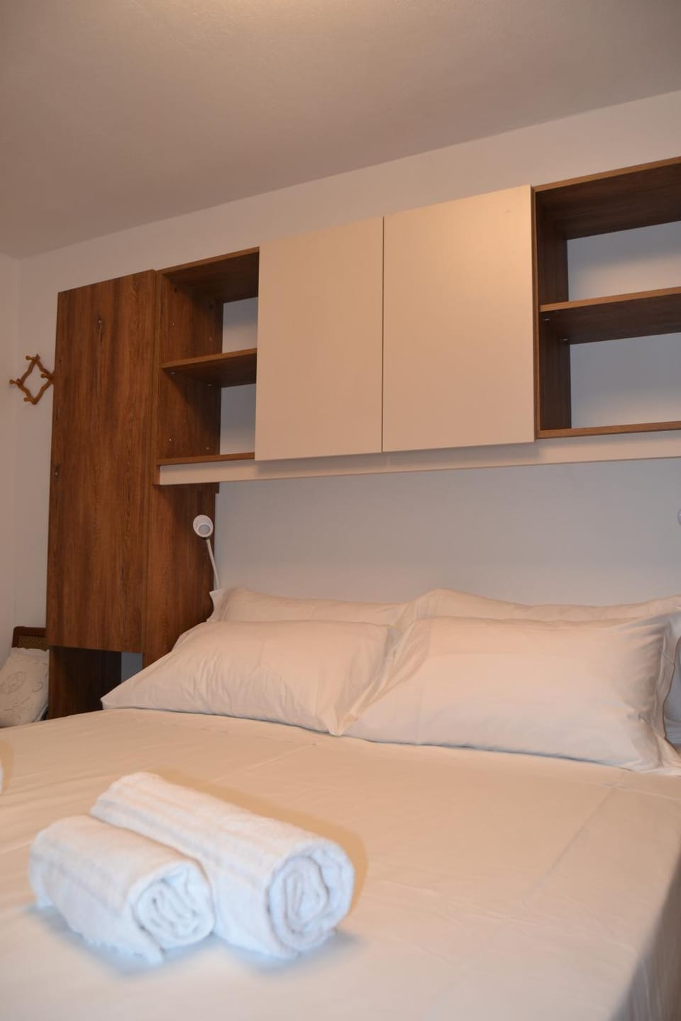 Bed, Bedroom, towels, wardrobe