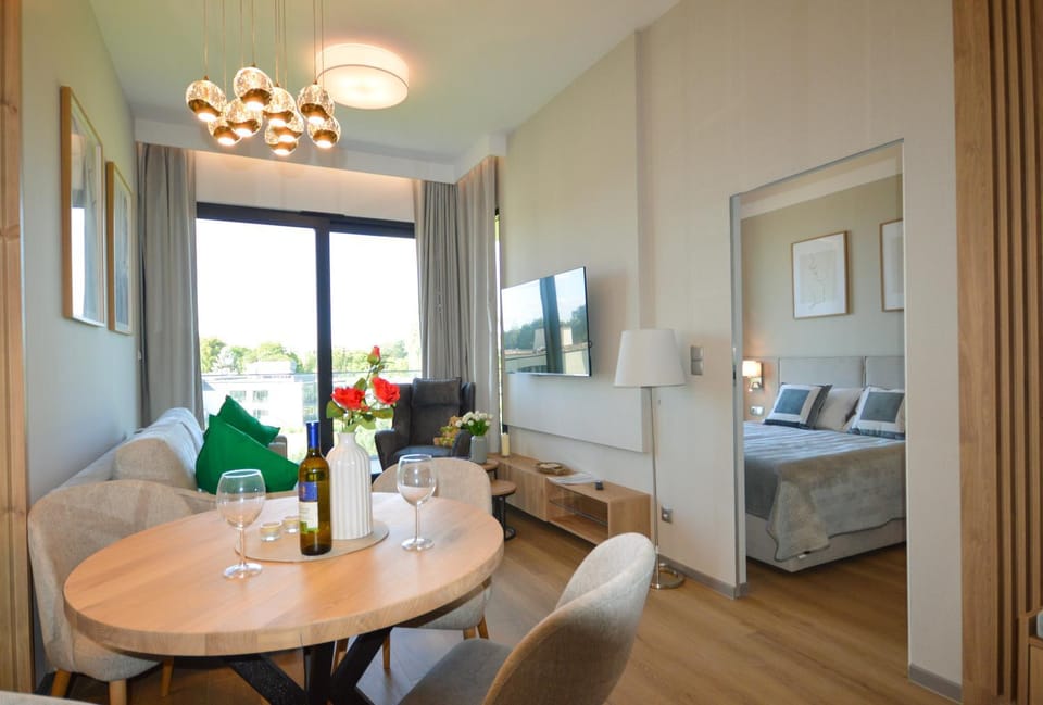 TV and multimedia, Balcony/Terrace, Living room, Dining area, furniture