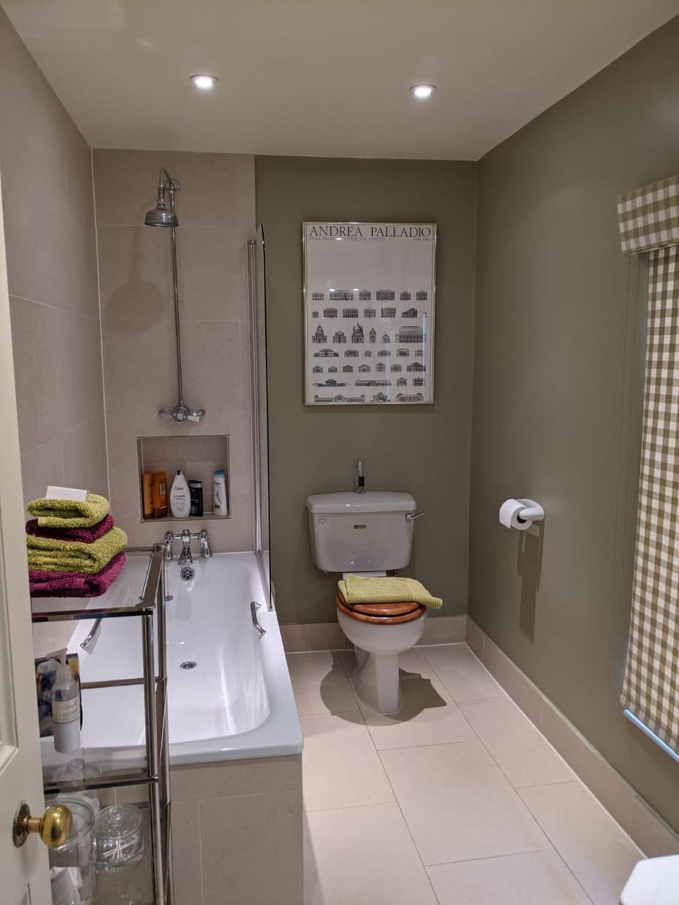 Clapton Manor Bed & Breakfast Bed and Breakfast in Bourton-on-the-Water