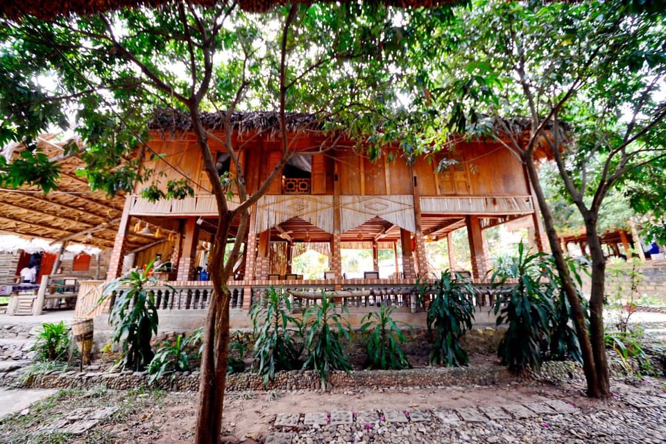 Property building, Patio, Garden, Garden view