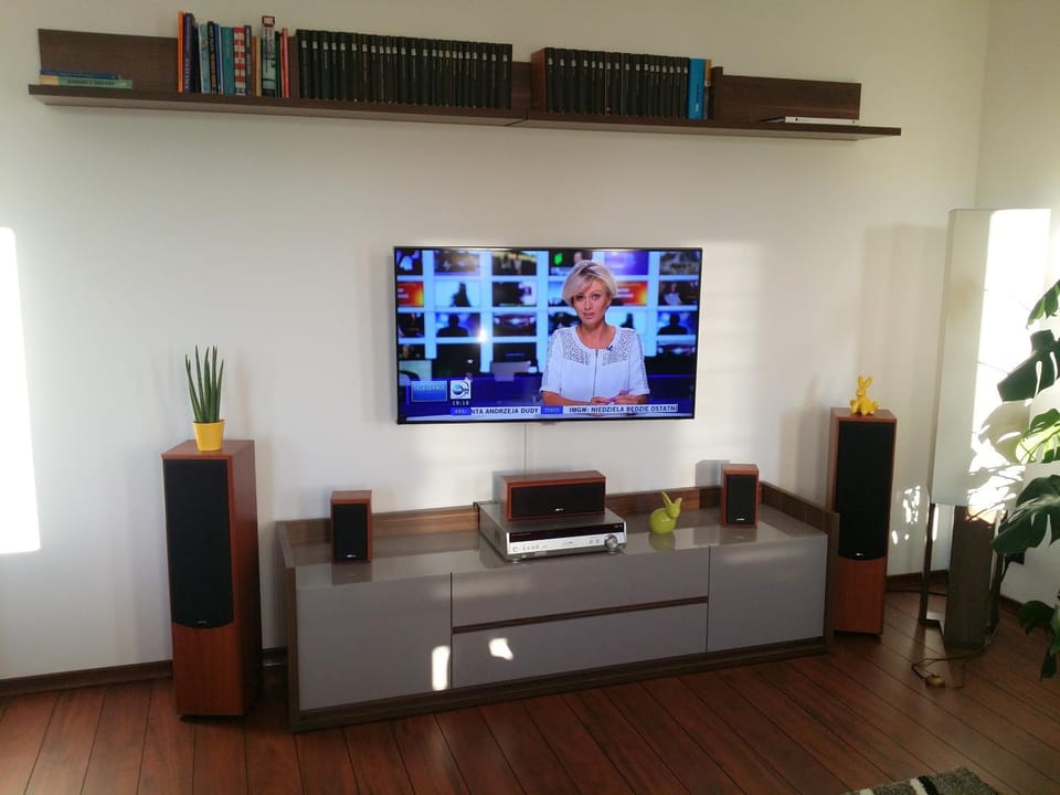 TV and multimedia, Living room
